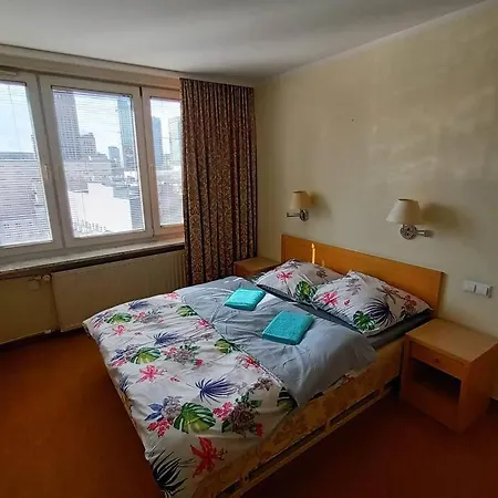 Apartment 10q - Z6 1001 *